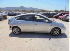 TOYOTA PRIUS (NHW20)