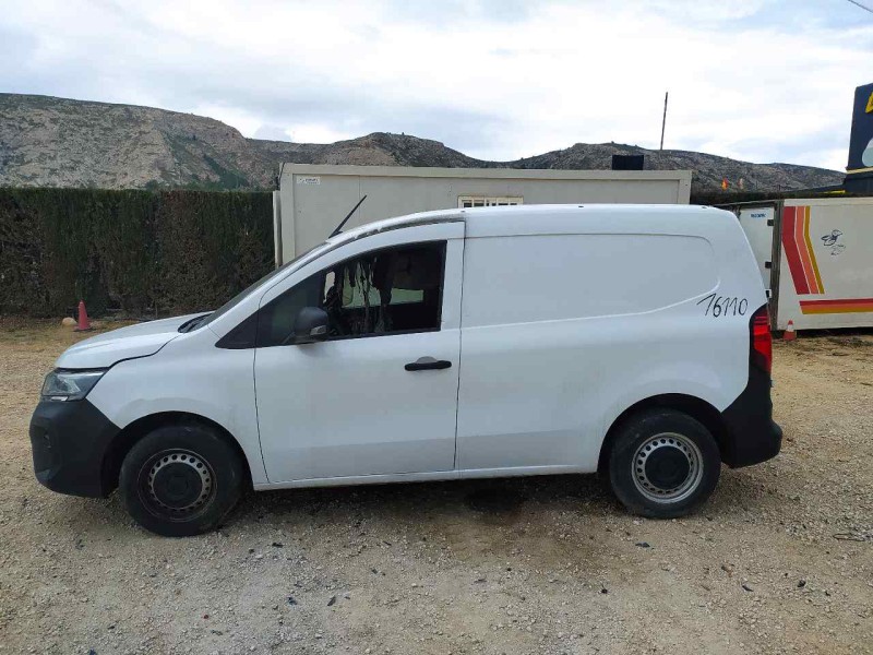 nissan towstar del año 2022