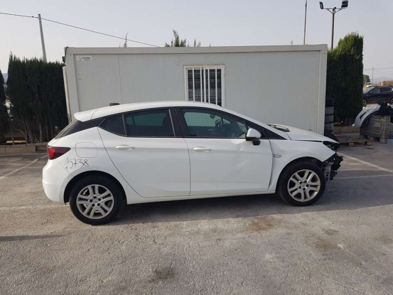 opel astra k lim. 5türig del año 2018