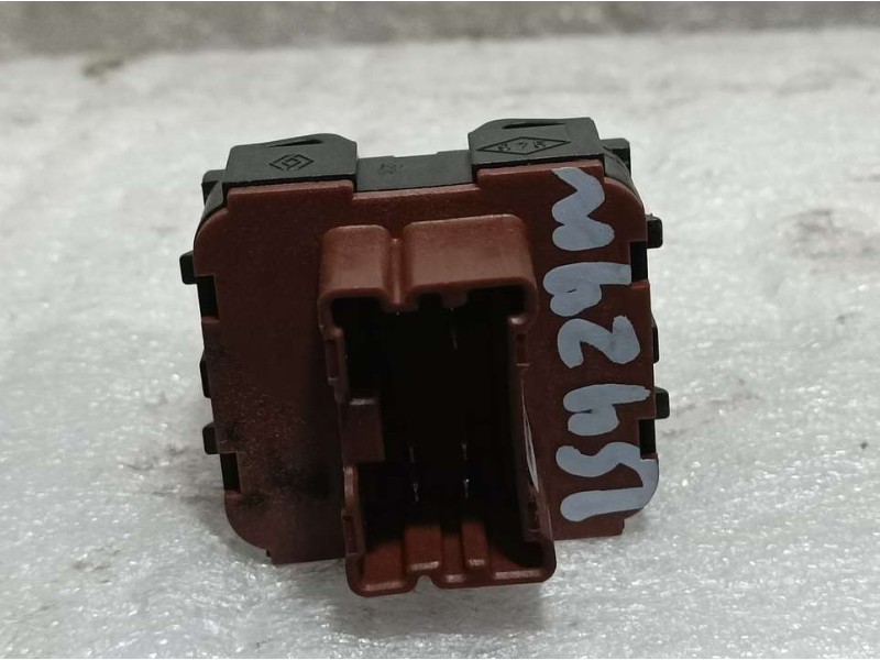 Recambio de mando elevalunas delantero izquierdo para dacia sandero 1.0 tce 90 referencia OEM IAM 254113300R  LADO IZQ MANDOS TR