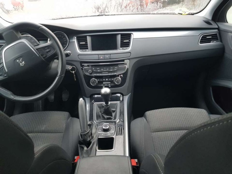 peugeot 508 del año 2014