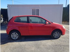 VOLKSWAGEN POLO (9N3)