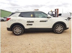 SSANGYONG KORANDO (C300)