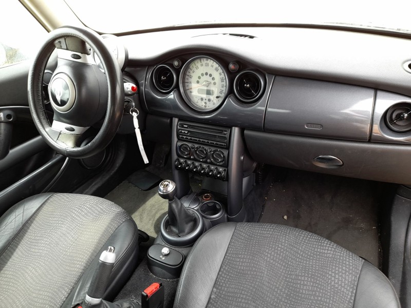 mini mini (r50, r53) del año 2004