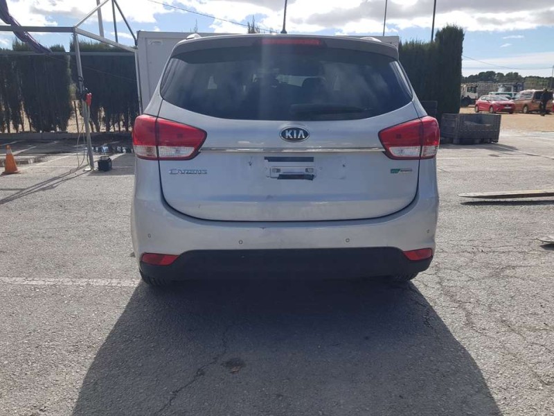 kia carens ( ) del año 2016