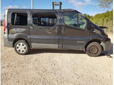 RENAULT TRAFIC COMBI (AB 4.01)
