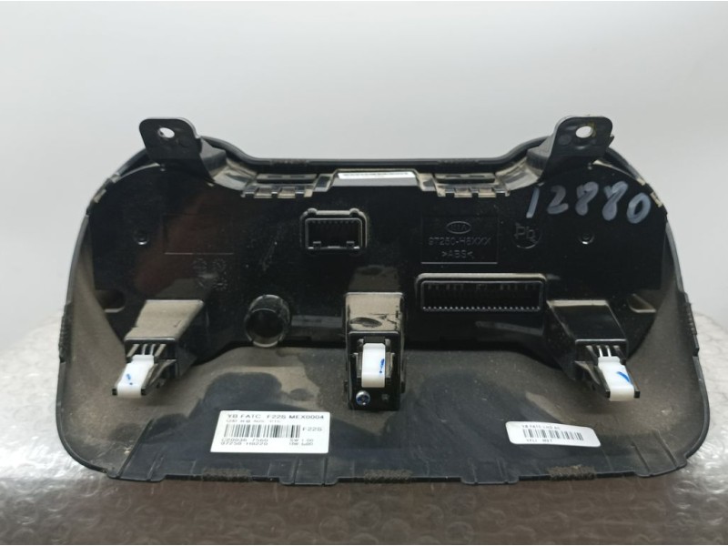 Recambio de mando calefaccion / aire acondicionado para kia rio (yb) attract referencia OEM IAM 97250H8220  