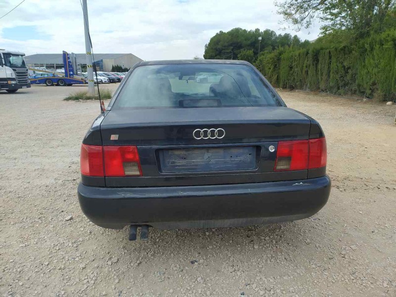 audi a6 berlina (c4) del año 1996