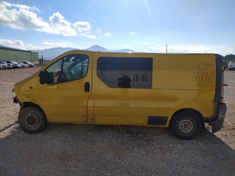 opel vivaro del año 2004