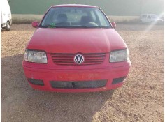 VOLKSWAGEN POLO BERLINA (6N2)
