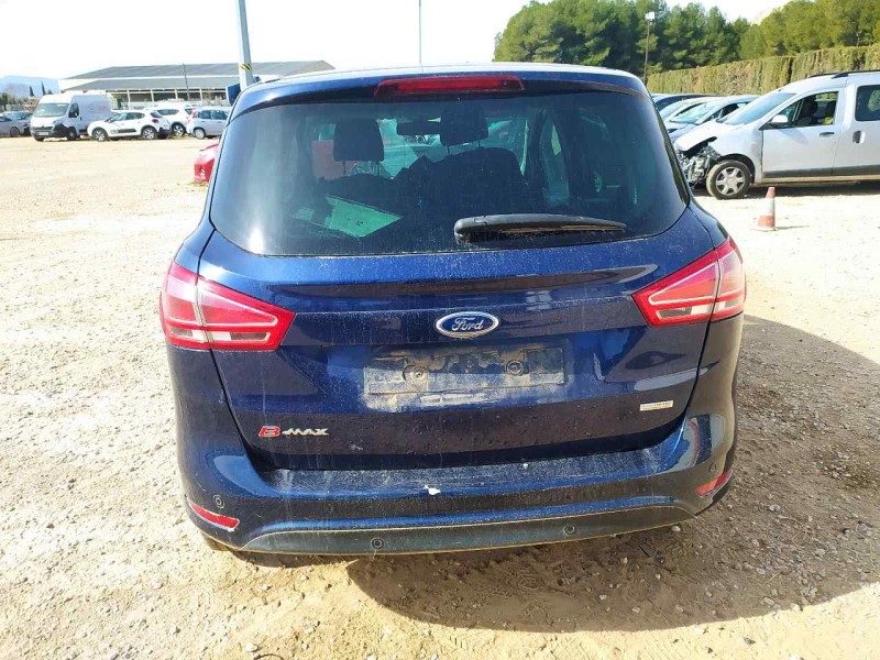 ford b-max del año 2013