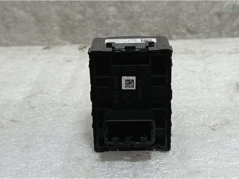 Recambio de mando retrovisor para dacia sandero 1.0 tce 90 referencia OEM IAM 255703737R  