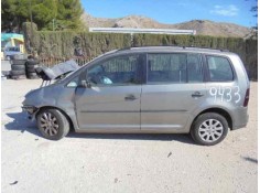 VOLKSWAGEN TOURAN (1T2)