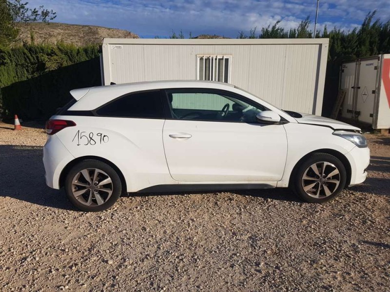 hyundai i20 coupe del año 2017