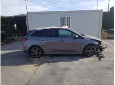 MERCEDES-BENZ CLASE B (247)