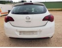 opel astra j lim. del año 2011