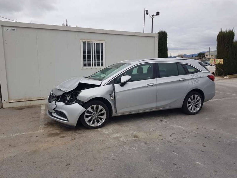 opel astra k sports tourer del año 2018
