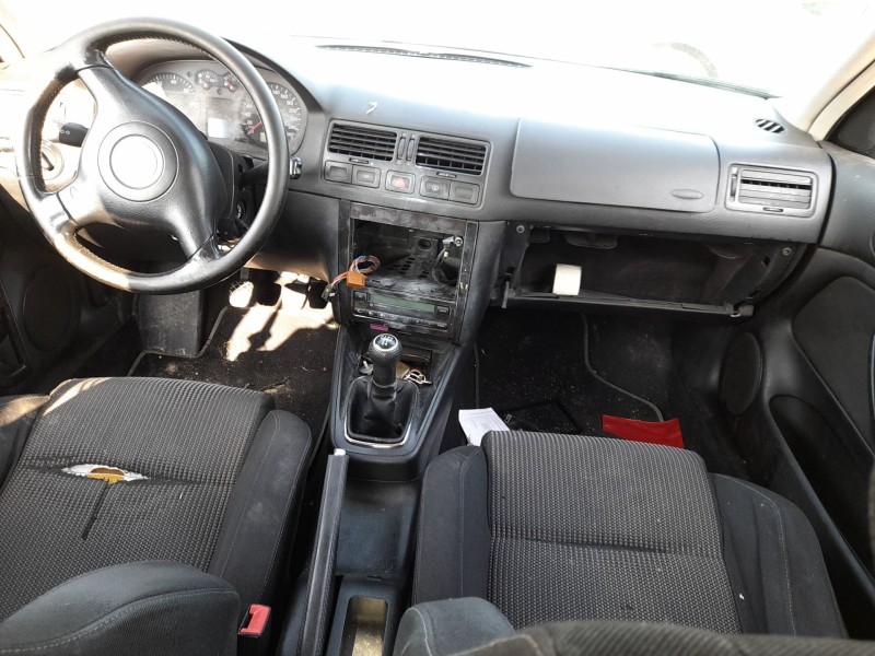 volkswagen golf iv (1j1) del año 2003