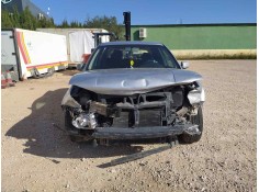 VOLKSWAGEN GOLF IV BERLINA (1J1)