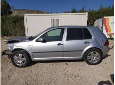 VOLKSWAGEN GOLF IV BERLINA (1J1)