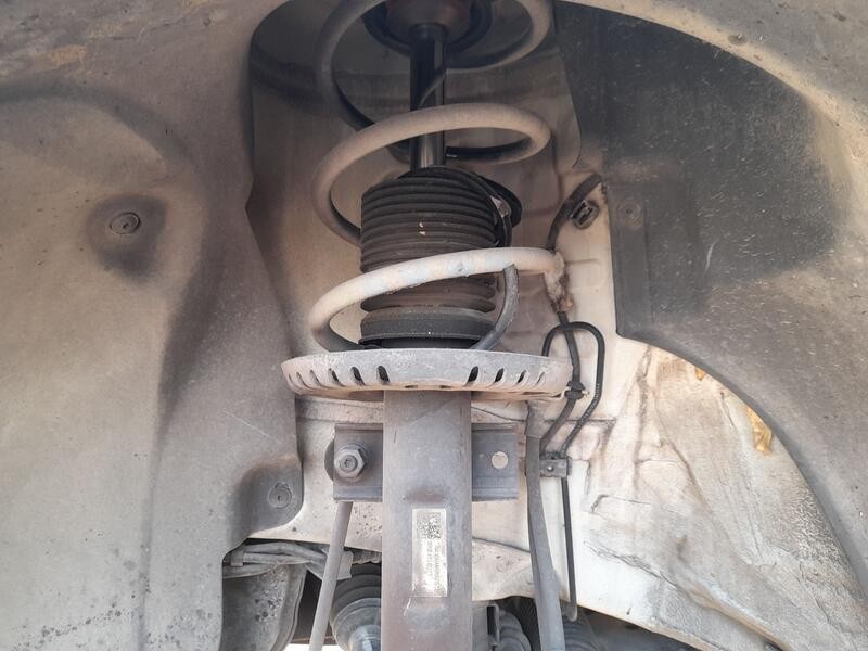 Recambio de amortiguador delantero izquierdo para seat ibiza iv (6j5, 6p1) 1.2 referencia OEM IAM 6R0413031F  