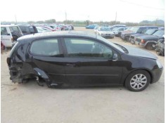 VOLKSWAGEN GOLF V BERLINA (1K1)