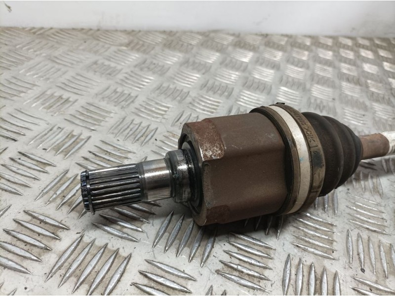 Recambio de transmision delantera izquierda para kia rio (yb) attract referencia OEM IAM 49500H8000  