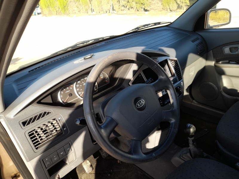 kia carens i monospace (fc, fj) del año 2005