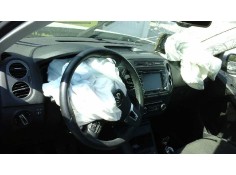 VOLKSWAGEN TIGUAN (5N2)