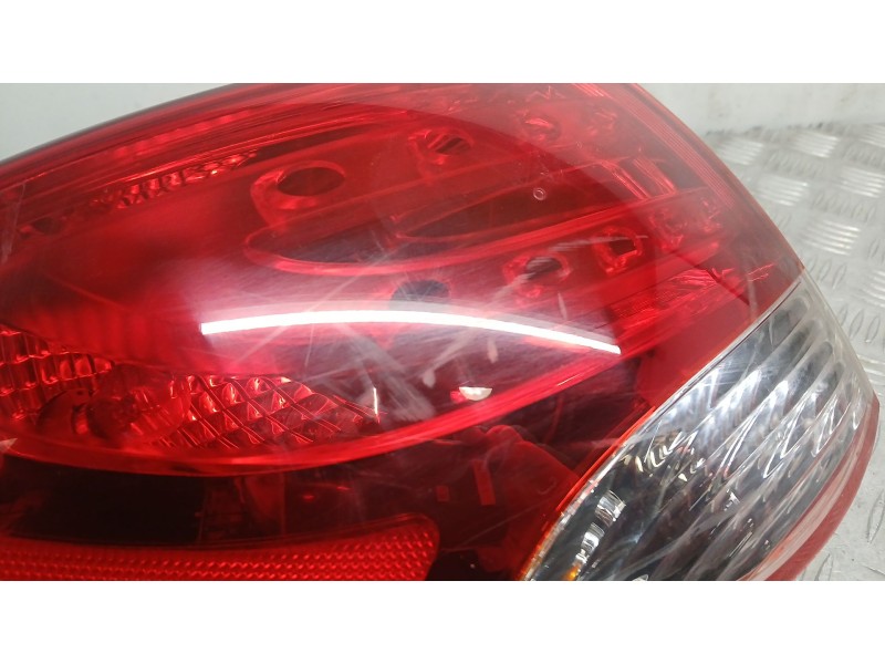 Recambio de piloto trasero izquierdo exterior para hyundai ix35 (lm, el, elh) 1.7 crdi referencia OEM IAM 924012Y000 ROZADO 