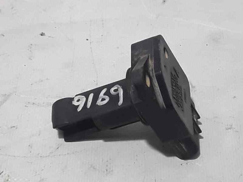 Recambio de caudalimetro para toyota hilux 4x4 doble cabina referencia OEM IAM 2220430010 1974002110 DENSO