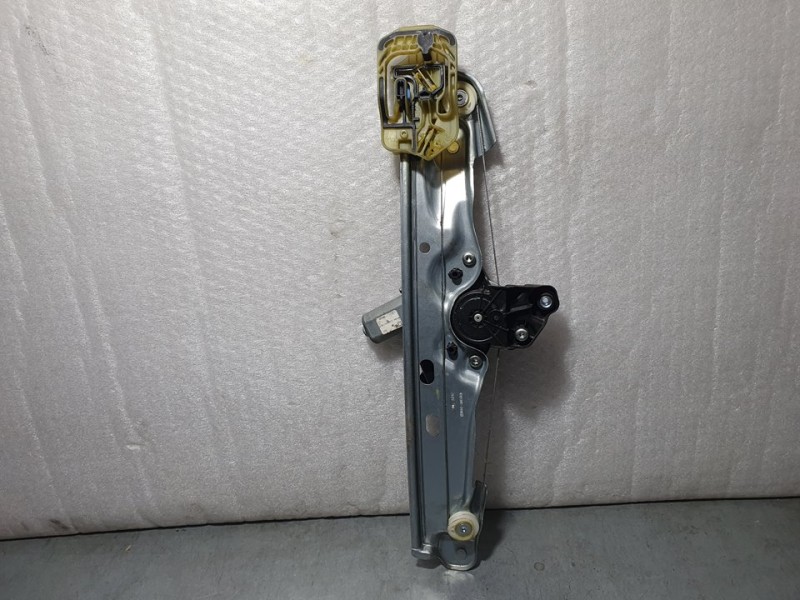 Recambio de elevalunas trasero derecho para opel astra k lim. 5türig dynamic start/stop referencia OEM IAM 13406678 C31352101 BR