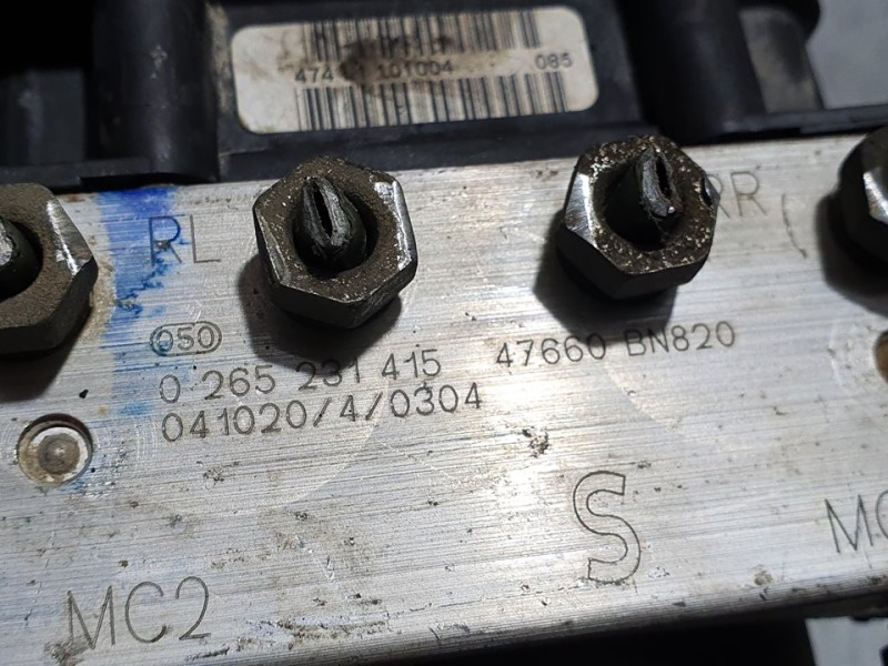 Recambio de abs para nissan almera (n16/e) acenta referencia OEM IAM 47660BN820 0265231415 