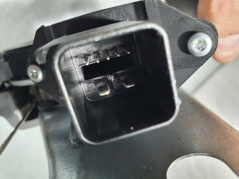 Recambio de elevalunas trasero derecho para opel astra k lim. 5türig dynamic start/stop referencia OEM IAM 13406678 C31352101 BR