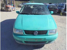 VOLKSWAGEN POLO BERLINA (6N1)