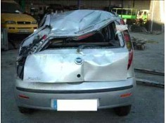 FIAT PUNTO BERLINA (188)