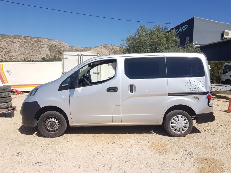 nissan nv200 furgoneta del año 2011