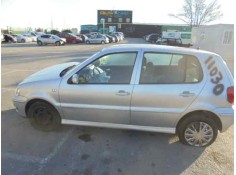 VOLKSWAGEN POLO BERLINA (6N2)