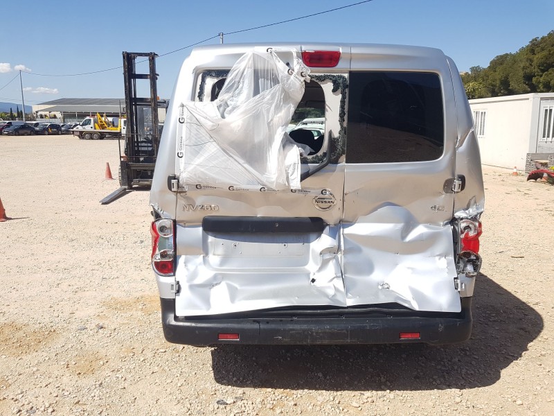 nissan nv200 furgoneta del año 2011