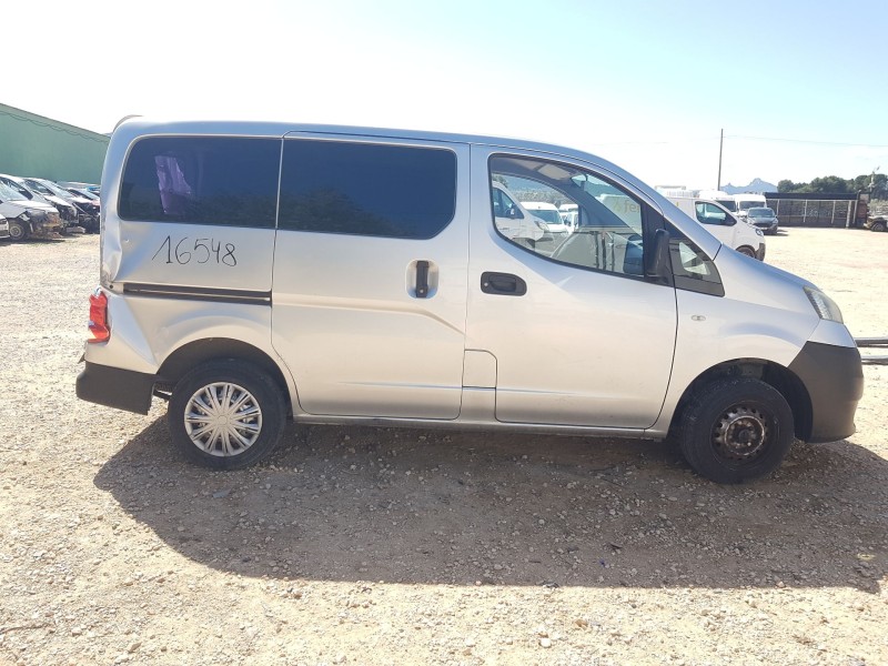 nissan nv200 furgoneta del año 2011