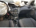 ford focus berlina (cak) del año 2004