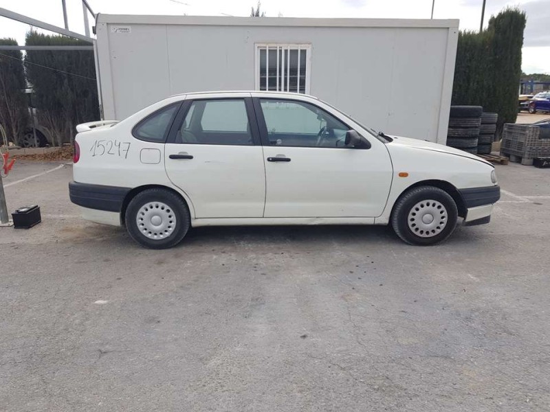 seat cordoba berlina (6k2) del año 1995