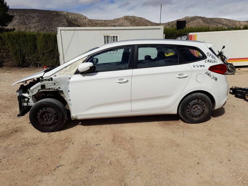 kia carens iv del año 2016