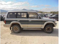 MITSUBISHI PAJERO (V44)