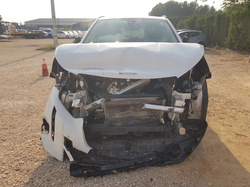 peugeot 2008 (p1) del año 2020