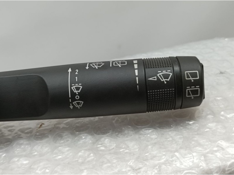 Recambio de mando limpia para opel insignia berlina cosmo referencia OEM IAM 20941131  