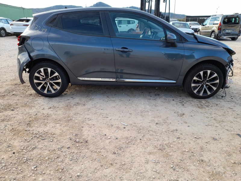 renault clio v (b7_) del año 2020