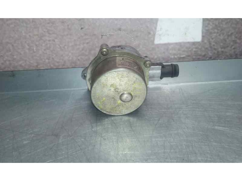 Recambio de depresor freno / bomba vacio para renault clio ii fase ii (b/cb0) 1.5 dci diesel referencia OEM IAM 8200113585 72238