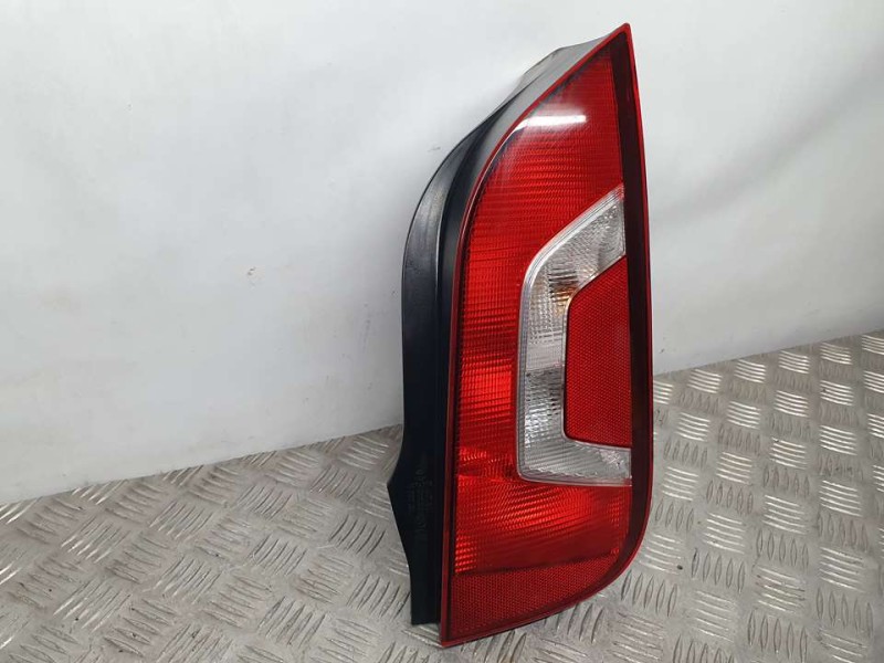 Recambio de piloto trasero derecho para volkswagen up! (122) move up! bmt referencia OEM IAM 1S0945096G 15620F FARBA