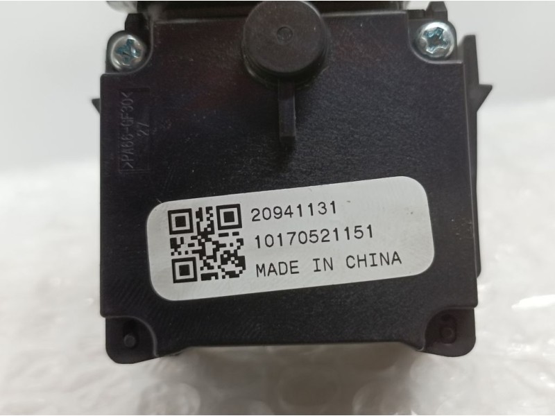 Recambio de mando limpia para opel insignia berlina cosmo referencia OEM IAM 20941131  